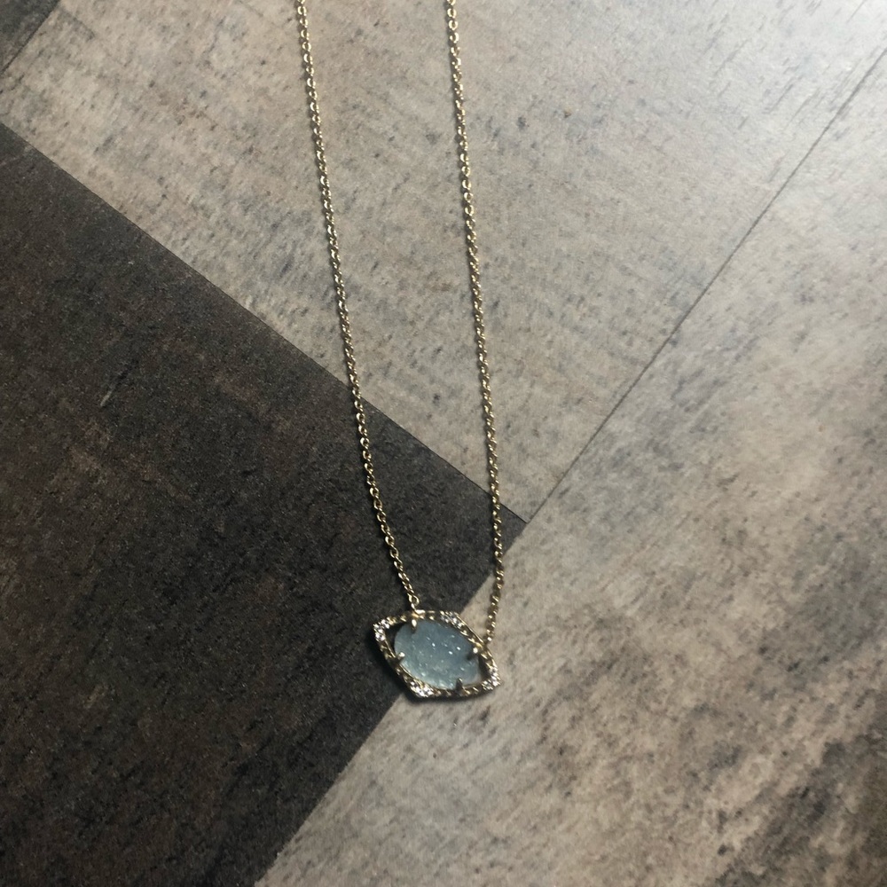 Stella & Dot pendant necklace